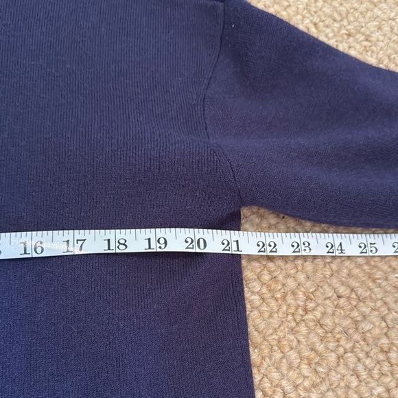 Womans Nordstrom Large Navy Turtleneck Sweater- Cashmere/Cotton Blend - Picture 6 of 7